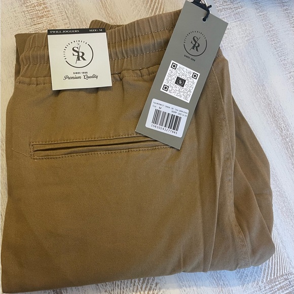 Men's Brown Cargo Pants - Picture 3 of 5